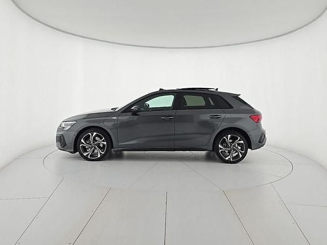 Usata Audi A3 S-Line 204 CV (150 kW) 2024 Grigio daytona perla