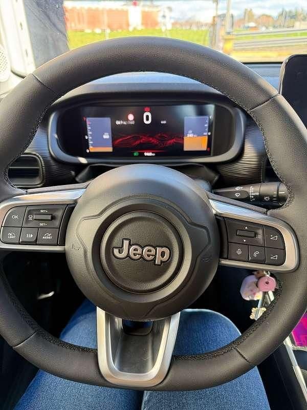 Usata Jeep Avenger Altitude 101 CV (74 kW) 2023 Nero SUV