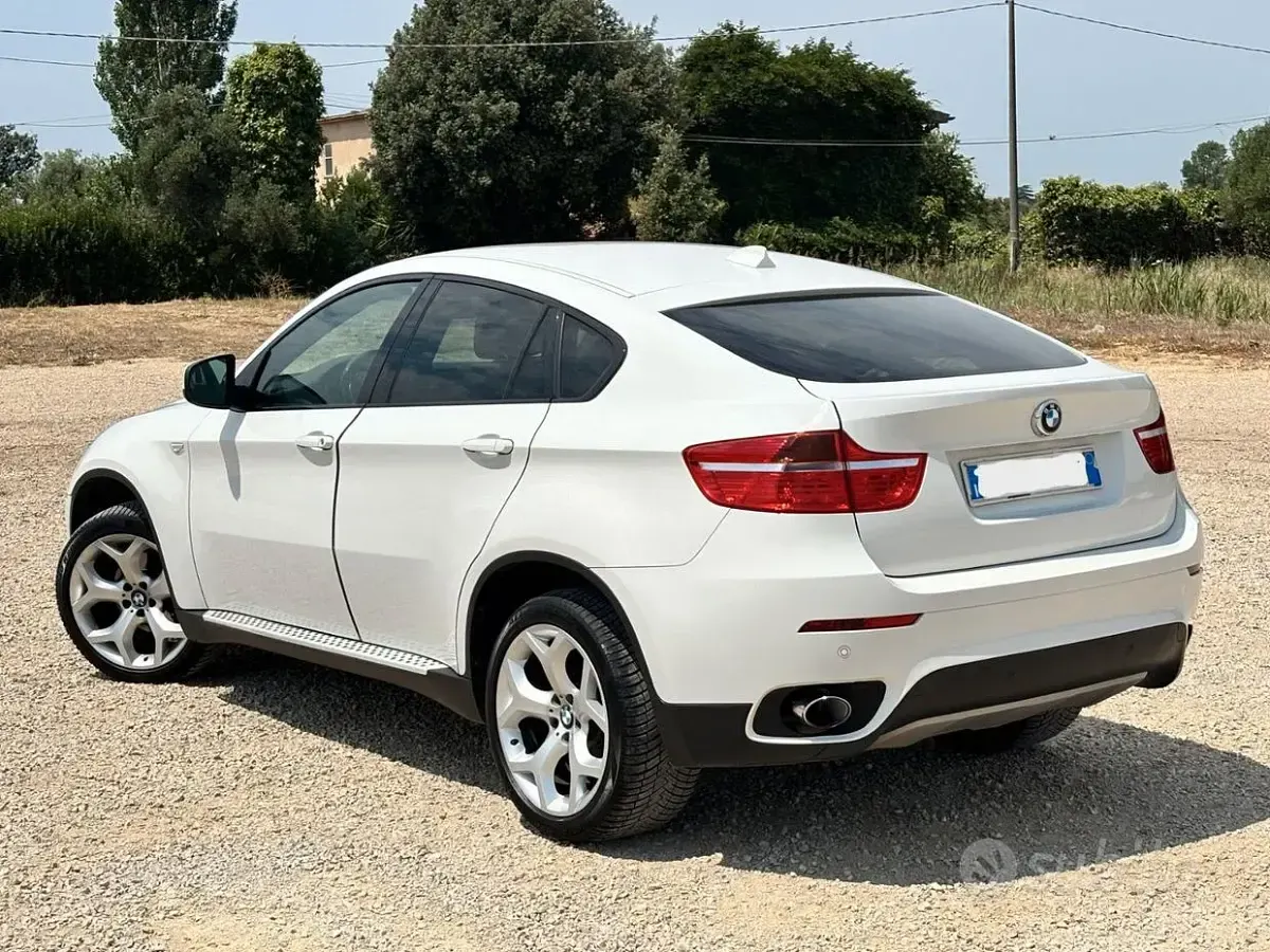 Usata BMW X6 245 CV (180 kW) 2011 Bianco SUV