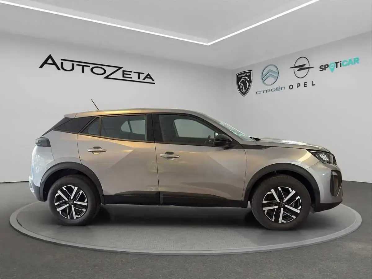 Nuova Peugeot 2008 Style 102 CV (75 kW) 2025 Grigio SUV