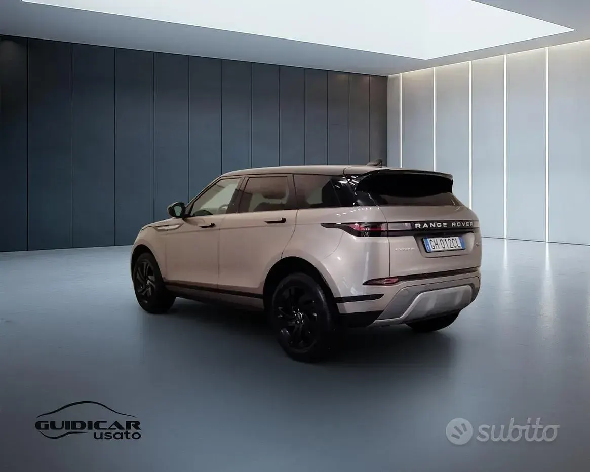 Usata Land Rover Range Rover evoque 163 CV (119 kW) 2022 Bronzo SUV
