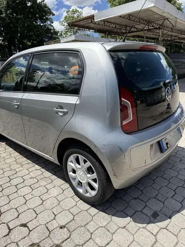 Usata VW up! Highline 75 CV (55 kW) 2013 Utilitaria