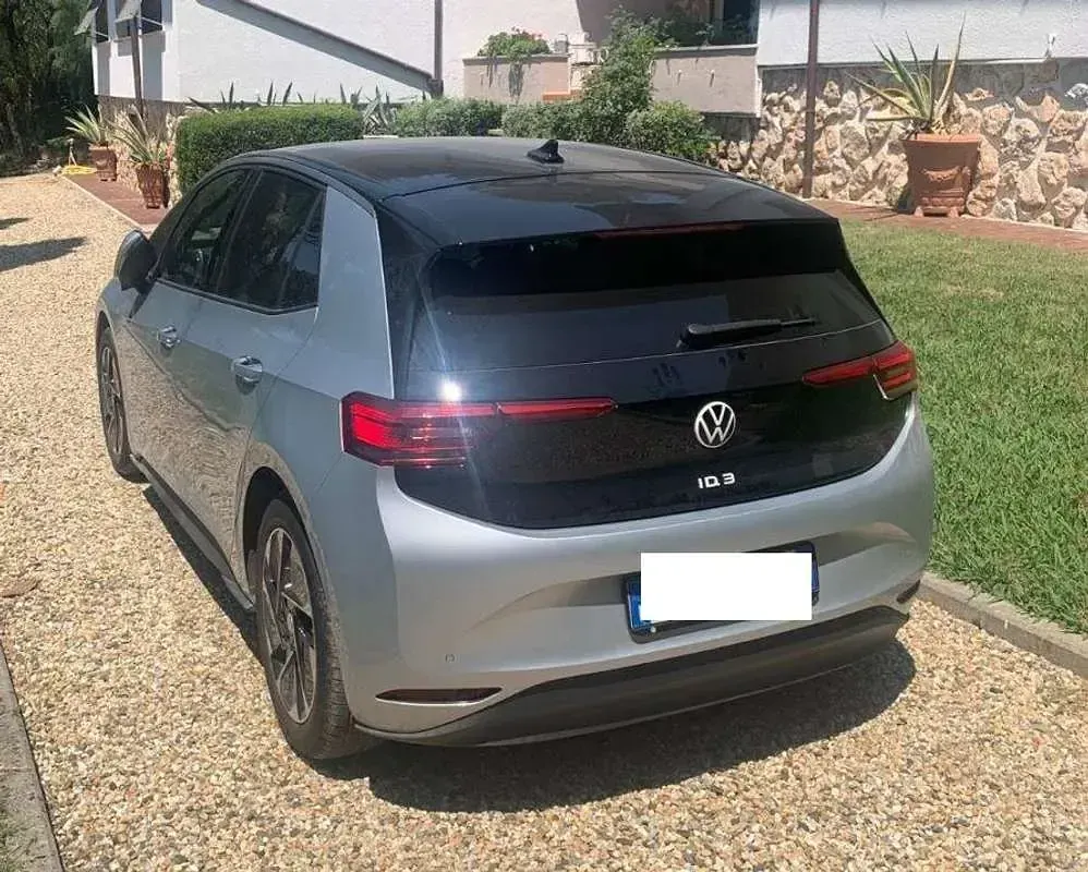 Usata VW ID.3 Pro 69 kW (95 CV) 2025 Grigio Utilitaria