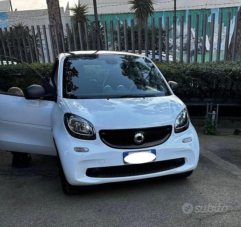 Usata Smart ForTwo Cabrio 71 CV (52 kW) 2019 Cabrio