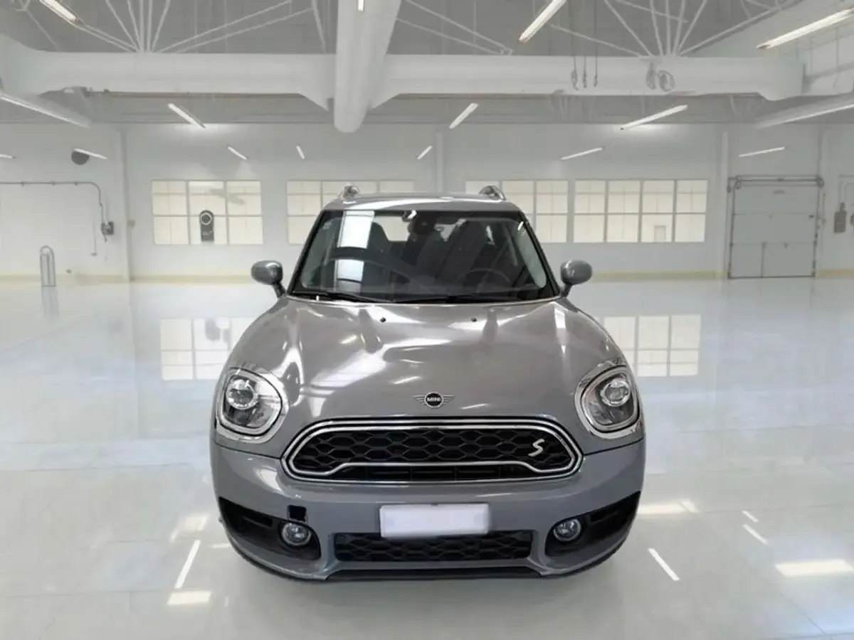 Usata Mini Cooper S Countryman Business 136 CV (100 kW) 2019 Grigio SUV