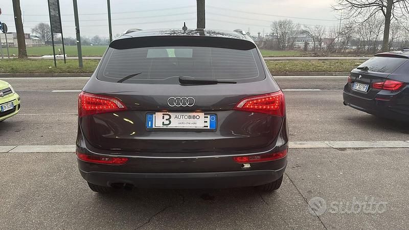Usata Audi Q5 170 CV (125 kW) 2012 Grigio SUV