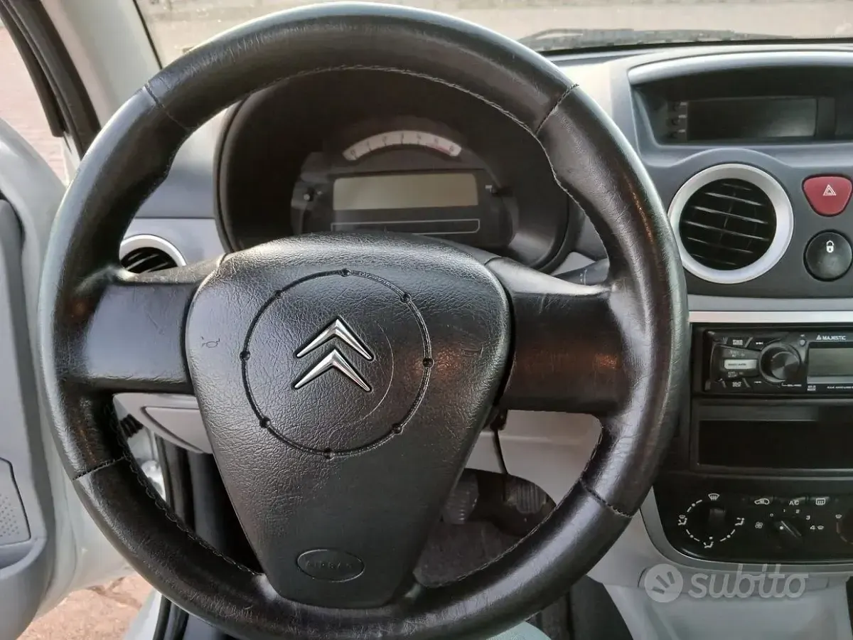 Usata Citroën C3 Pluriel Elegance 68 CV (50 kW) 2008 Bianco Cabrio