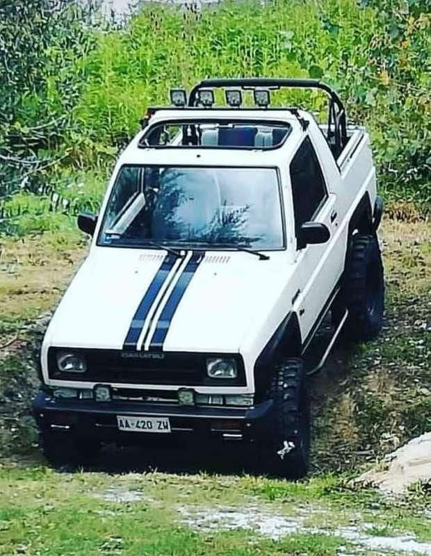 Usata 1994 Daihatsu Feroza SUV | 4500 € - Immagine 1/4