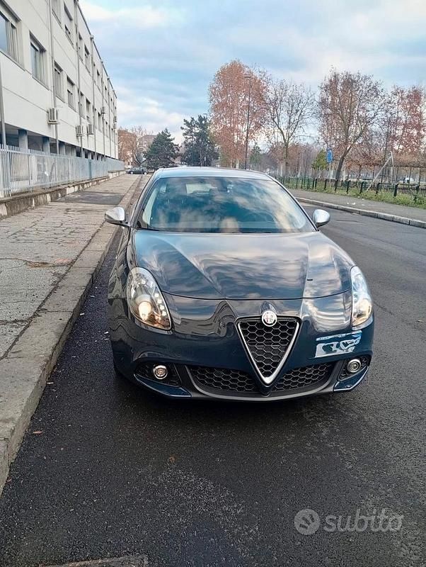 Usata Alfa Romeo Giulietta Super 120 CV (88 kW) 2016 Utilitaria