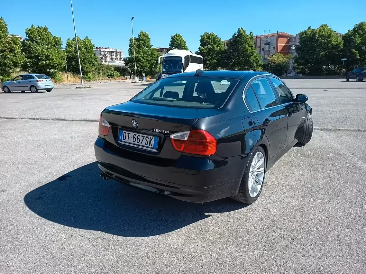 Usata BMW 325 Efficient Dynamics 197 CV (144 kW) 2008 Berlina