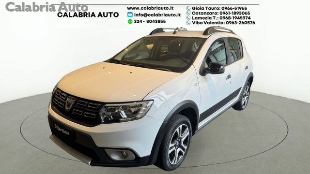 Bianco Usata 2020 Dacia Sandero Anniversary Due volumi | 9950 € (Buon prezzo) - Immagine 1/4