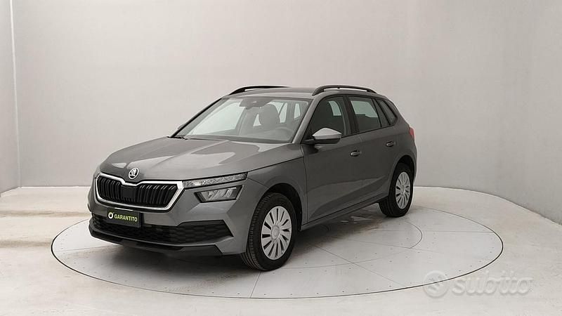 Usata Skoda Kamiq Ambition 95 CV (69 kW) 2022 Grigio SUV