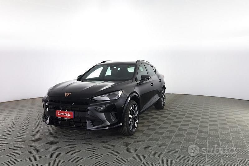Nero midnight Usata 2025 Cupra Formentor SUV | 35.900 € (Cara) - Immagine 1/4