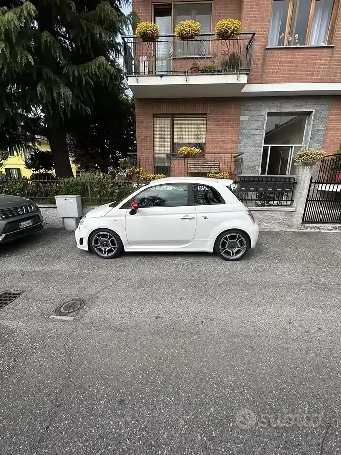 Usata Abarth 500 135 CV (99 kW) 2014 Bianco Berlina