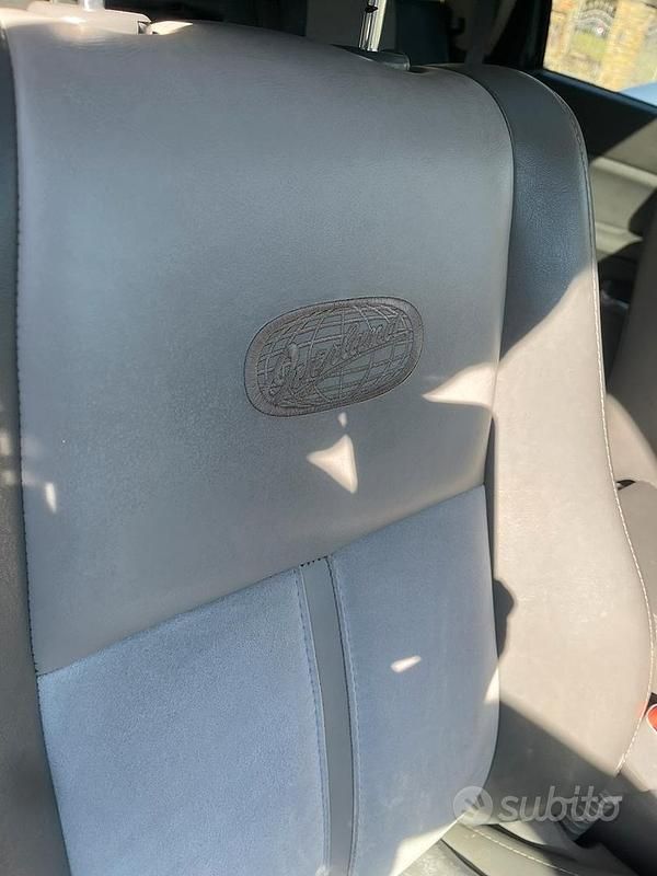 Usata Jeep Cherokee Overland 218 CV (160 kW) 2007 Nero SUV