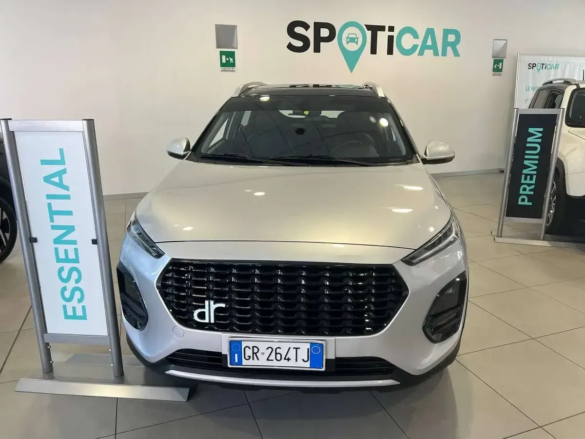 Usata DR DR 3.0 114 CV (83 kW) 2023 Grigio chiaro metalizzato SUV