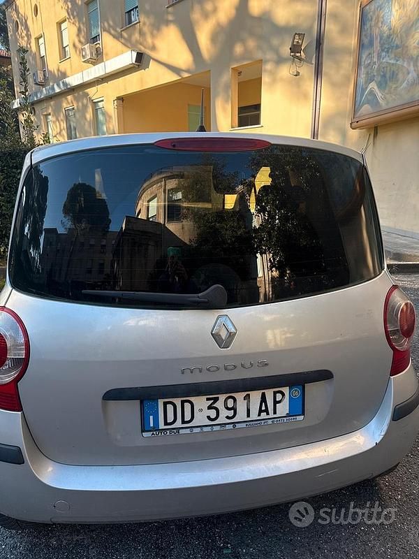 Usata Renault Modus 2005 Grigio Monovolume