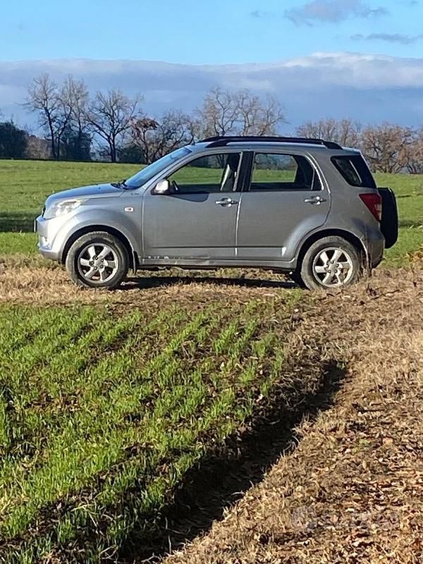 Usata 2006 Daihatsu Terios SUV | 5900 € - Immagine 1/4