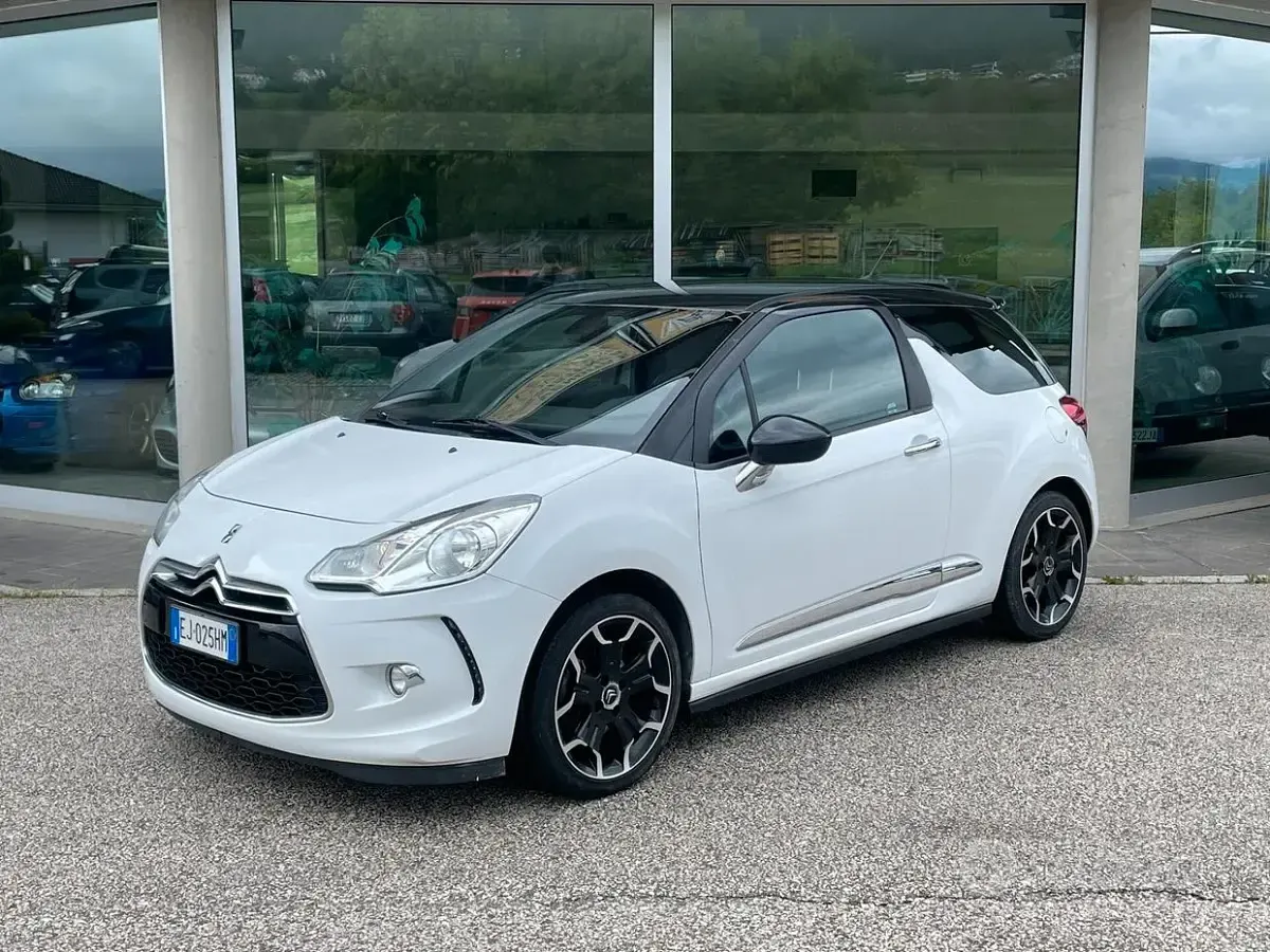 Usata Citroën DS3 Sport Chic 156 CV (114 kW) 2011 Utilitaria