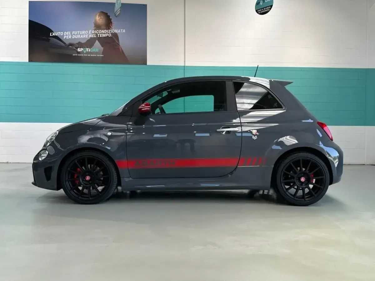 Usata Abarth 500 165 CV (121 kW) 2017 Grigio Utilitaria