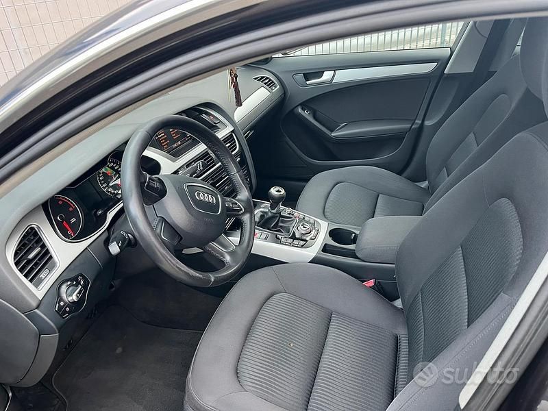 Usata Audi A4 S-Line 136 CV (100 kW) 2015 Grigio Berlina