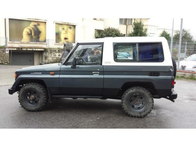 Toyota land cruiser 73