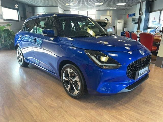 Nuova Suzuki Swift 83 CV (61 kW) 2025 Blu Utilitaria