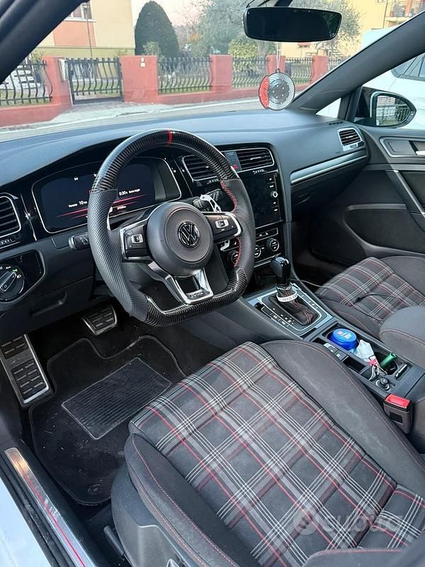 Usata VW Golf VII GTI 245 CV (180 kW) 2020 Berlina