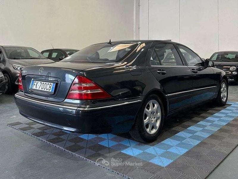 Usata Mercedes S500 306 CV (225 kW) 1999 Blu perlato Berlina