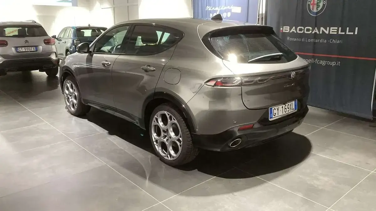 Usata Alfa Romeo Tonale Veloce 280 CV (205 kW) 2025 Grigio SUV