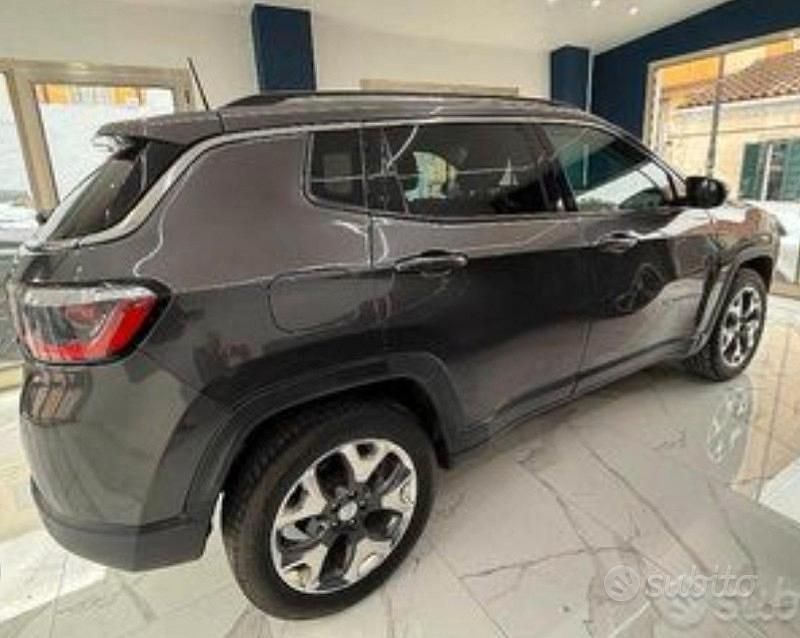 Usata Jeep Compass 2019 Grigio SUV