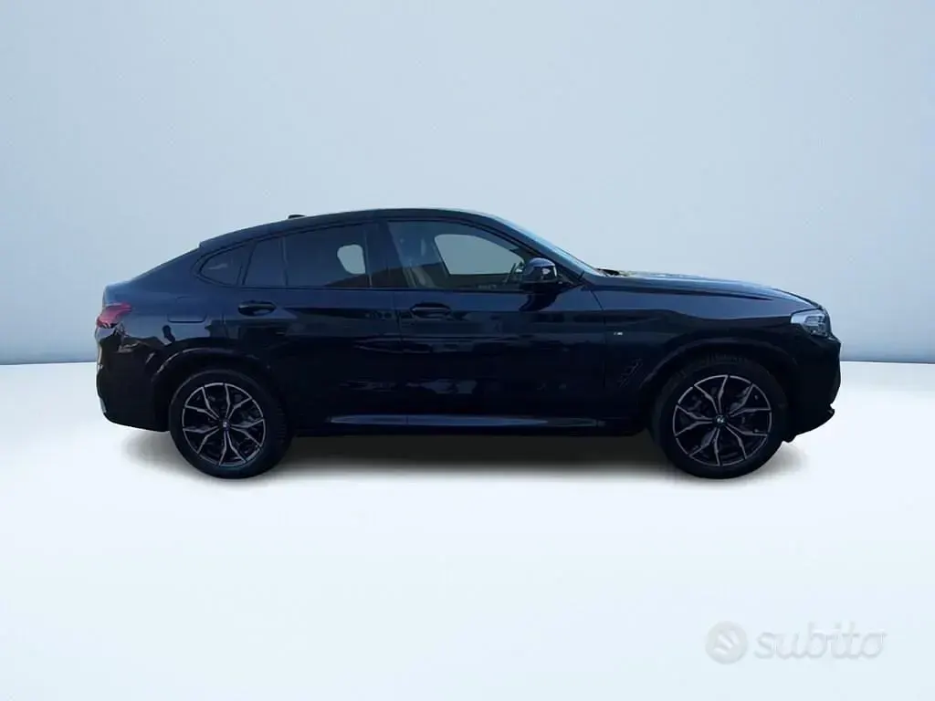 Usata BMW X4 M Sport 190 CV (139 kW) 2023 Nero SUV