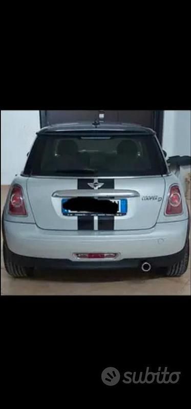 Usata Mini Cooper D 116 CV (85 kW) 2012 Grigio Utilitaria
