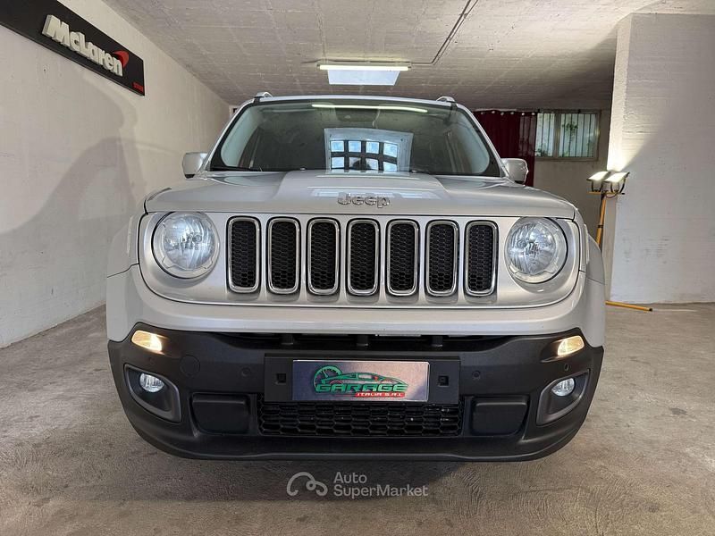 Usata Jeep Renegade Limited 140 CV (102 kW) 2016 Argento SUV