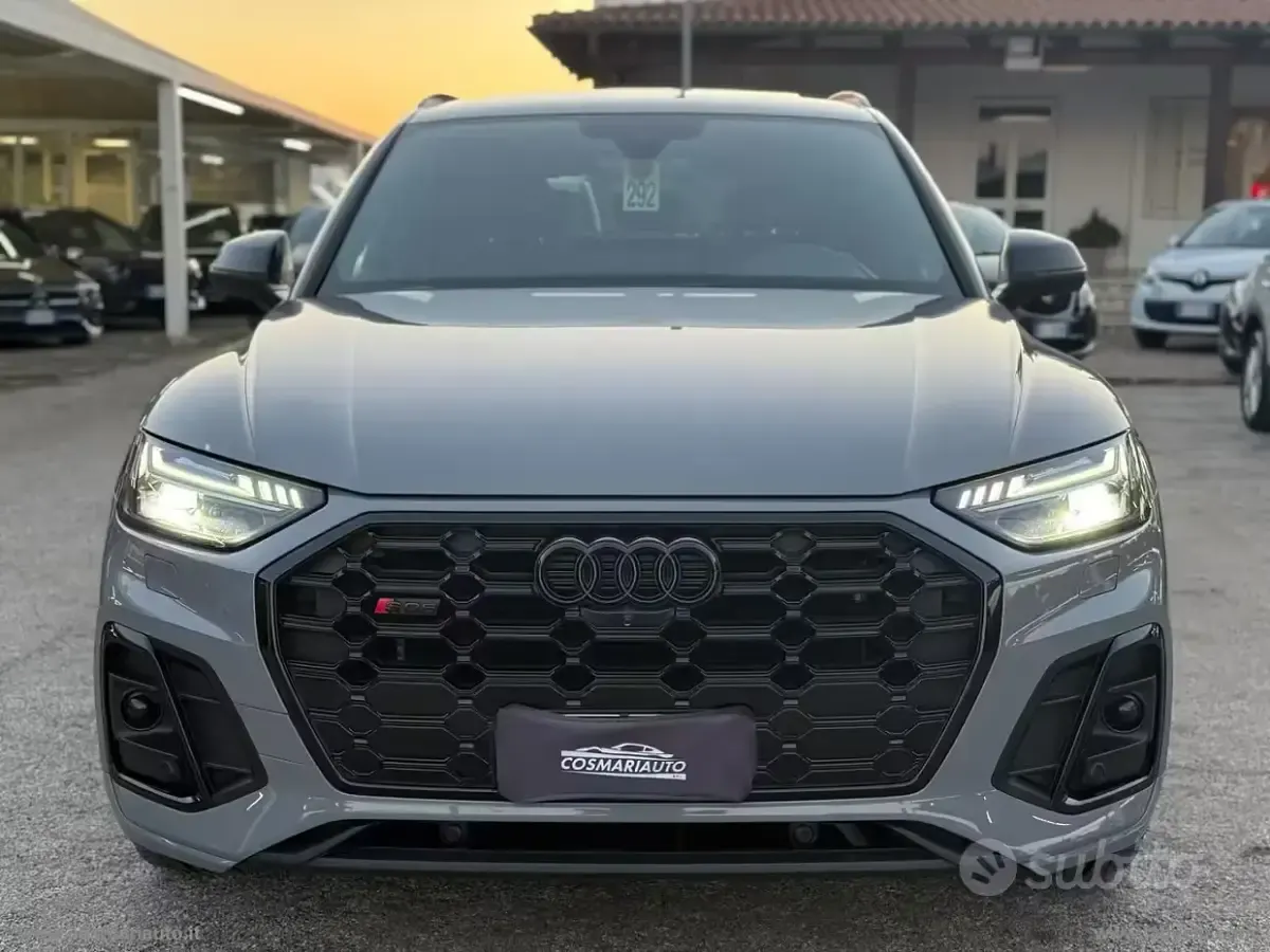 Usata Audi SQ5 Sportback S-Line 341 CV (250 kW) 2022 Grigio SUV