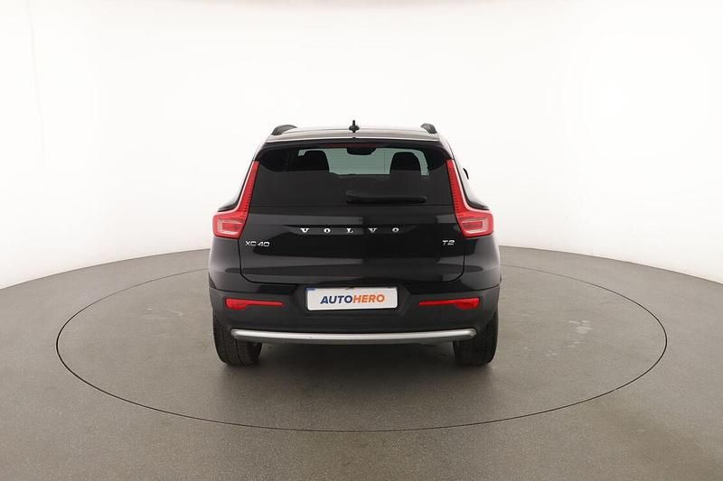 Usata Volvo XC40 129 CV (94 kW) 2022 Nero SUV