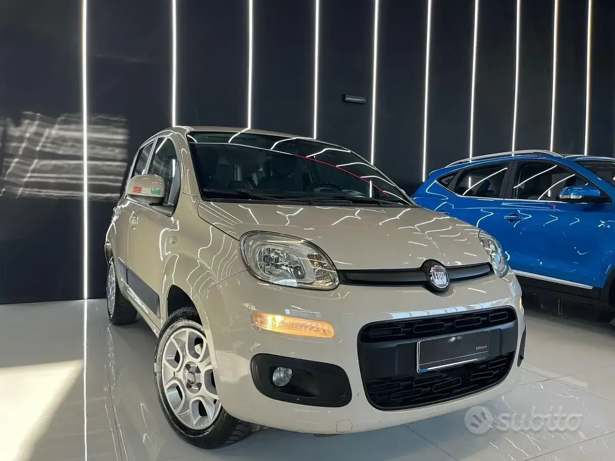 Usata Fiat Panda Lounge 86 CV (63 kW) 2014 Utilitaria