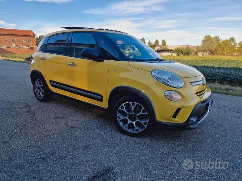 Usata Fiat 500L Trekking 120 CV (88 kW) 2015 Giallo Monovolume