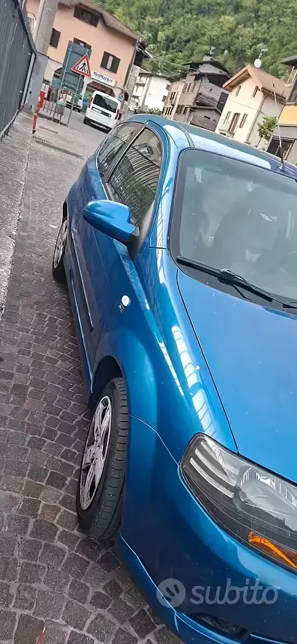 Usata Chevrolet Kalos 72 CV (52 kW) 2010 Blu