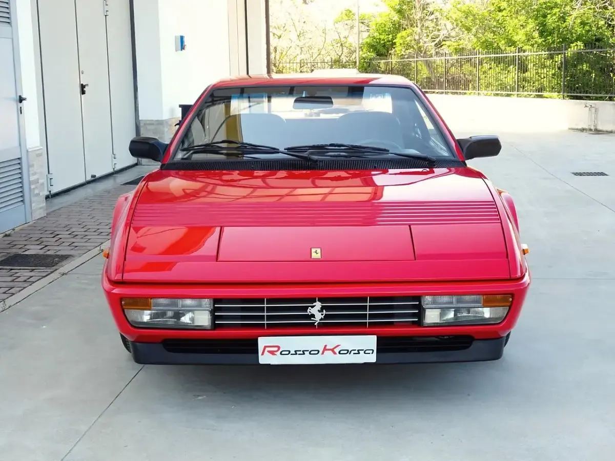 Usata Ferrari Mondial 271 CV (199 kW) 1987 Rosso Coupé