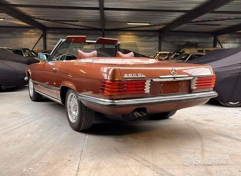 Usata Mercedes SL280 1970 Marrone Cabrio