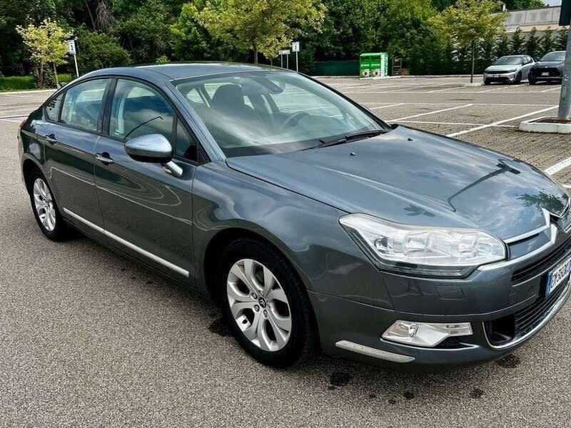 Usata Citroën C5 Exclusive 140 CV (102 kW) 2011 Grigio Berlina