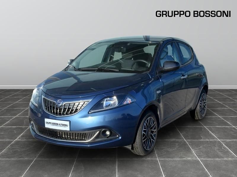 Blu Usata 2024 Lancia Ypsilon S Utilitaria | 14.600 € (Cara) - Immagine 1/4