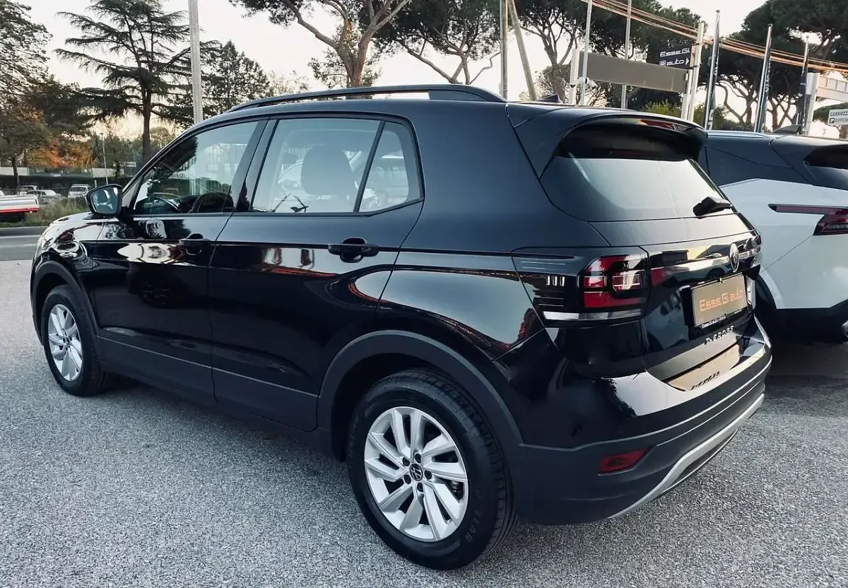 Usata VW T-Cross Style 95 CV (69 kW) 2021 Nero SUV