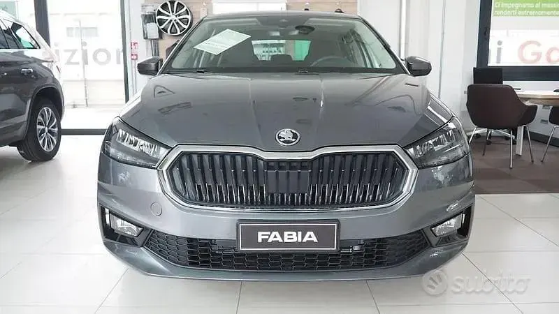 Nuova Skoda Fabia 80 CV (58 kW) 2026 Blu/azzurro Utilitaria
