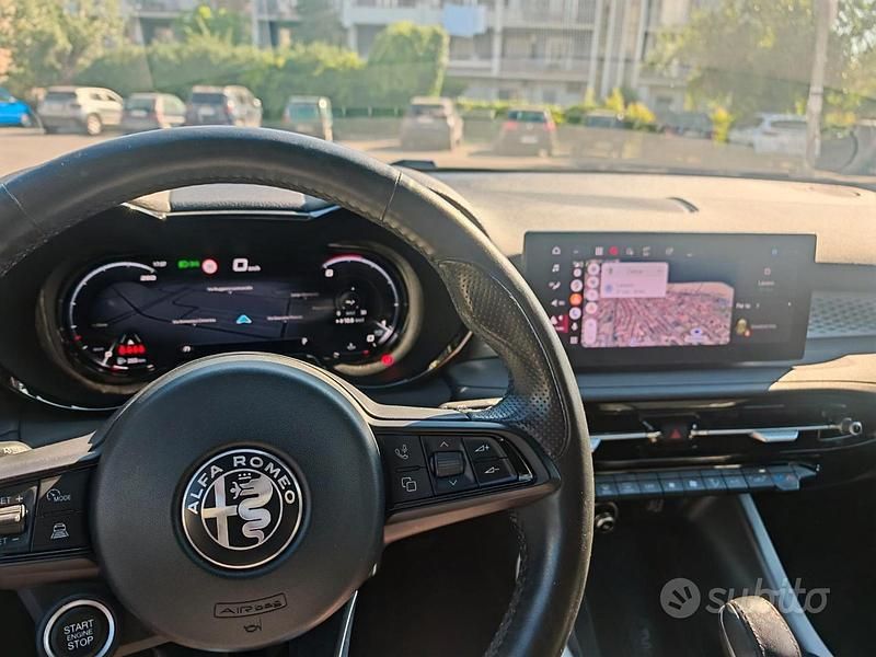 Usata Alfa Romeo Tonale 131 CV (96 kW) 2022 Bianco SUV