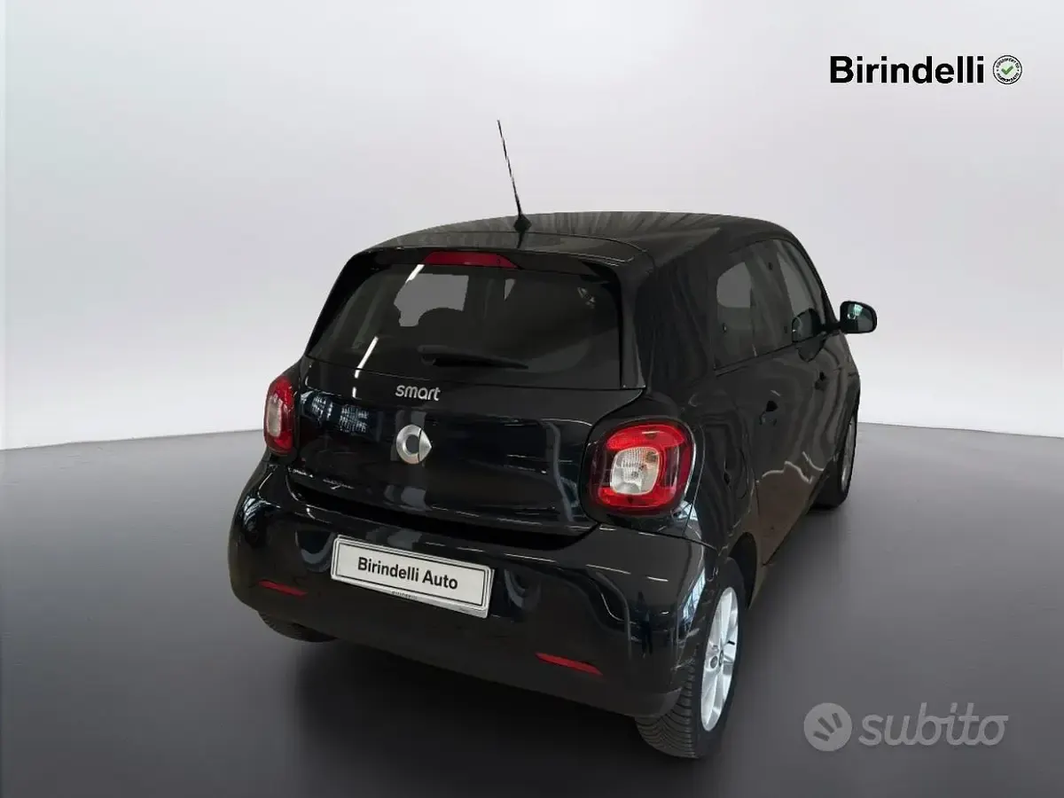 Usata Smart ForFour Passion 71 CV (52 kW) 2018 Nero Utilitaria