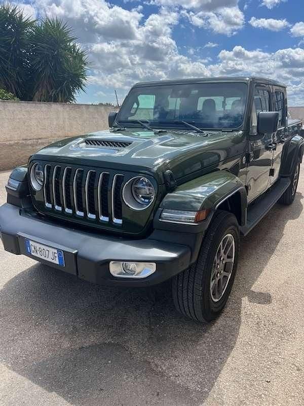 Usata Jeep Gladiator Overland 264 CV (194 kW) 2022 Verde Pick-up