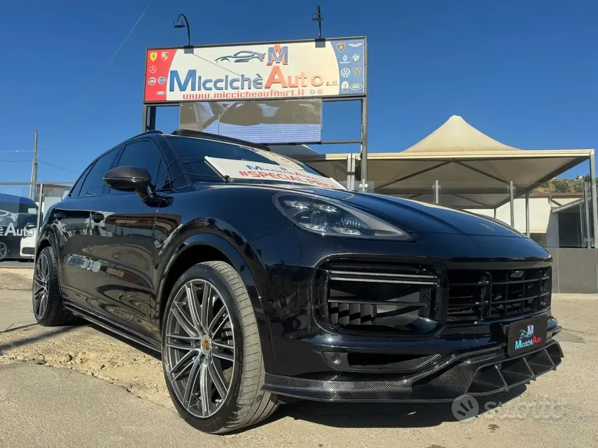 Usata Porsche Cayenne 549 CV (403 kW) 2020 Nero SUV