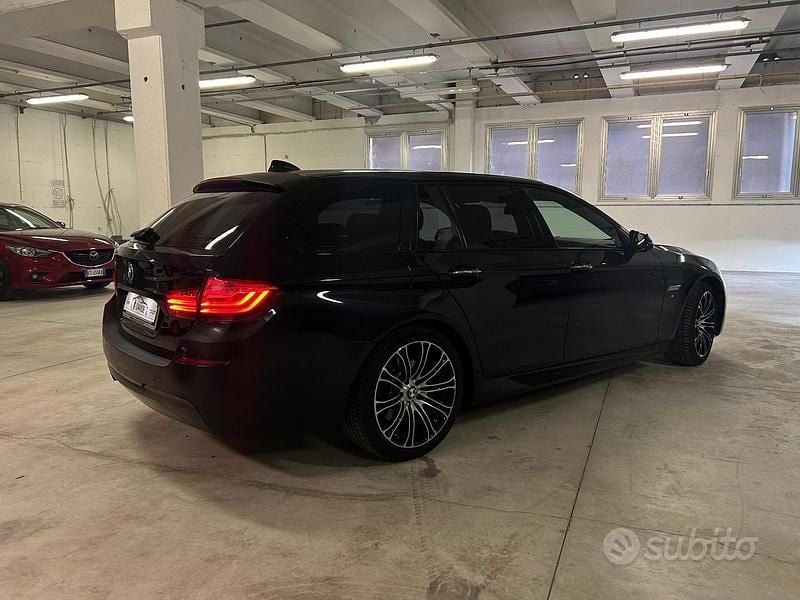 Usata BMW 520 M Sport 183 CV (134 kW) 2014 Blu Station wagon